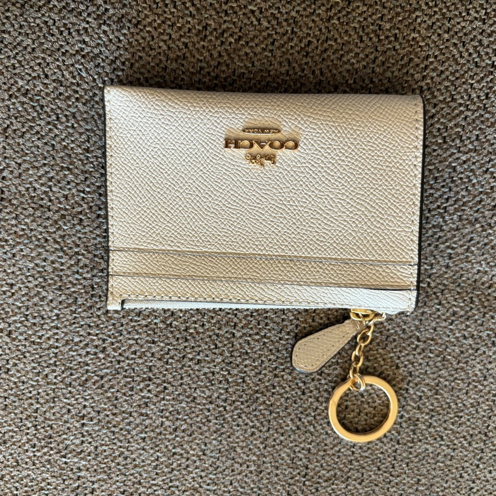 Coach ID keychain wallet